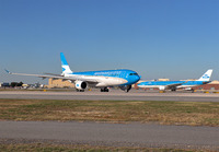 AEROLINEASARGENTINAS_KLM_A330_JFK_0914_JP_small1.jpg