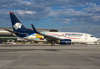 Filename=AEROMEXICO_737-700_EI-CTG_MIA_1012C_JP_small.jpg
Filesize=293KiB
Dimensions=1299x903
Date added=Mar 02, 2016 AEROMEXICO_737-700_EI-CTG_MIA_1012C_JP_small.jpg