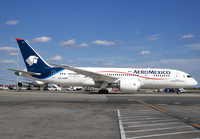 AEROMEXICO_787-9_XA-AMR_JFK_0922_2_JP_small.jpg