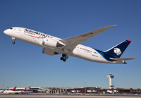 Filename=AEROMEXICO_787_N961AM_JFK_0913G_JP_small.jpg
Filesize=649KiB
Dimensions=1400x973
Date added=Apr 19, 2018 AEROMEXICO_787_N961AM_JFK_0913G_JP_small.jpg