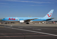 AFKEFLY_767-300_PH-AHQ_JFK_0913_JP_small.jpg