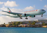 AIRCANADA_767-300_C-FPCA_SXM_0114D_jP_small.jpg