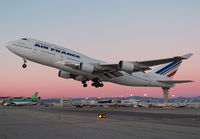 Filename=AIRFRANCE_747-400_F-GISC_LAX_1204Cx_JP_small.jpg
Filesize=176KiB
Dimensions=1299x903
Date added=Mar 03, 2015 AIRFRANCE_747-400_F-GISC_LAX_1204Cx_JP_small.jpg