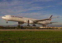 Filename=AIRFRANCE_777-300_F-GZNB_LAX_1110B_JP_small1.jpg
Filesize=283KiB
Dimensions=1299x903
Date added=Mar 02, 2017 AIRFRANCE_777-300_F-GZNB_LAX_1110B_JP_small1.jpg
