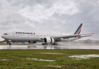 AIRFRANCE_777-300_F-GZNK_MIA_1012C_JP_small1.jpg