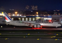 Filename=AIRFRANCE_787-9_F-HRBJ_JFK_0422_2_JP_small.jpg
Filesize=940KiB
Dimensions=1400x973
Date added=Jul 12, 2024 AIRFRANCE_787-9_F-HRBJ_JFK_0422_2_JP_small.jpg