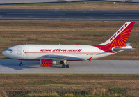 AIRINDIA-CARGO_A310_VT-EQT_FRA_09_09_JP_small1.jpg