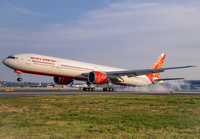 AIRINDIA_777-300_VT-ALK_EWR_0618_7_JP_small.jpg