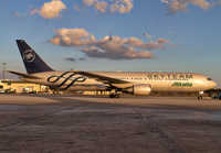 Filename=ALITALIA_767-300_EI-DBP_MIA_1211C_JP_small.jpg
Filesize=817KiB
Dimensions=1400x973
Date added=Sep 16, 2019 ALITALIA_767-300_EI-DBP_MIA_1211C_JP_small.jpg
