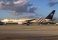 Filename=ALITALIA_767-300_EI-DBP_MIA_1211_JP_small.jpg
Filesize=157KiB
Dimensions=1000x695
Date added=Jan 17, 2012 ALITALIA_767-300_EI-DBP_MIA_1211_JP_small.jpg