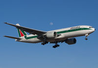 Filename=ALITALIA_777-200_I-DISU_JFK_0303B_JP_small.jpg
Filesize=76KiB
Dimensions=1000x695
Date added=Aug 30, 2012 ALITALIA_777-200_I-DISU_JFK_0303B_JP_small.jpg