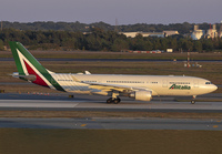 Filename=ALITALIA_A330-200_EI-EJG_JFK_0919_JP_small.jpg
Filesize=892KiB
Dimensions=1400x973
Date added=Jul 06, 2020 ALITALIA_A330-200_EI-EJG_JFK_0919_JP_small.jpg