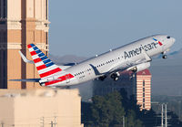 AMERICAN_737-800_N959NN_LAS_1114_JP_small.jpg