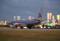 AMERICAN_737-800_N990AN_MIA_0113_JP_small.jpg