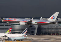 AMERICAN_757-200_N197AN_MIA_0113_JP_small.jpg