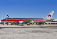 AMERICAN_757-200_N716TW_FLL_0103_JP_small1.jpg