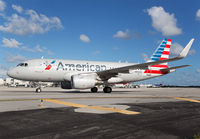 AMERICAN_A319_N9022G_MIA_1016_JP_small.jpg