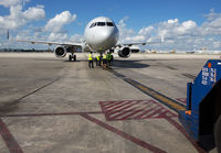 Filename=AMERICAN_A321_GATEFITMENT_MIA_1014E_JP_smallUPLOADED.jpg
Filesize=358KiB
Dimensions=1299x903
Date added=Oct 15, 2015 AMERICAN_A321_GATEFITMENT_MIA_1014E_JP_smallUPLOADED.jpg