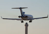 AMERIJET_727-200F_N395AJ_MIA_1211C_JP_small.jpg