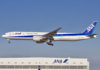 ANA_777-300_JA779A_NRT_0117E_2__JP_small.jpg