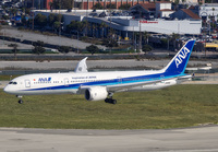 ANA_787-9_JA892A_LAX_1123_JP_small.jpg