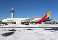 Filename=ASIANA_777-200_HL8284_JFK_0115B_jP_small2.jpg
Filesize=309KiB
Dimensions=1299x903
Date added=Mar 25, 2015 ASIANA_777-200_HL8284_JFK_0115B_jP_small2.jpg