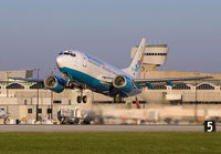 BAHAMASAIR_737-500_C6-BFE_MIA_0114B_JP_small.jpg