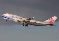 Filename=CHINAAIRLINES_747-400_B-18208_LAX_1112G_JP_small.jpg
Filesize=118KiB
Dimensions=1299x903
Date added=Dec 13, 2015 CHINAAIRLINES_747-400_B-18208_LAX_1112G_JP_small.jpg