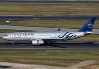 Filename=CHINAEASTERN_A330-200_B-6538_FRA_1112H_JP_small.jpg
Filesize=413KiB
Dimensions=1200x834
Date added=Jan 11, 2015 CHINAEASTERN_A330-200_B-6538_FRA_1112H_JP_small.jpg