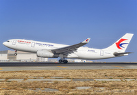 CHINAEASTERN_A3303D200_B-5903_SFO_1119_3_JP_small.jpg