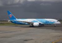 Filename=CHINASOUTHERN_787-8_B-2733_LHR_0817284_JP_small.jpg
Filesize=675KiB
Dimensions=1400x973
Date added=Sep 12, 2017 CHINASOUTHERN_787-8_B-2733_LHR_0817284_JP_small.jpg