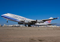 CHINA_747-400_B-18212_LAX_1109_JP.jpg