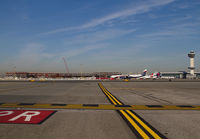 Filename=CONCOURSE-B_JFK_1011C_JP_small.jpg
Filesize=177KiB
Dimensions=1000x695
Date added=Oct 27, 2012 CONCOURSE-B_JFK_1011C_JP_small.jpg