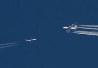 Filename=CONTRAILS_FRA_1113D_JP_small.jpg
Filesize=117KiB
Dimensions=1000x695
Date added=Mar 06, 2014 CONTRAILS_FRA_1113D_JP_small.jpg