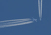 Filename=CONTRAILS_FRA_1113T_JP_small2.jpg
Filesize=127KiB
Dimensions=1299x903
Date added=Jun 01, 2015 CONTRAILS_FRA_1113T_JP_small2.jpg