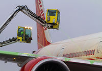 Filename=DEICING_777_JFK_0111G_JP_small.jpg
Filesize=173KiB
Dimensions=1000x695
Date added=Jun 29, 2013 DEICING_777_JFK_0111G_JP_small.jpg