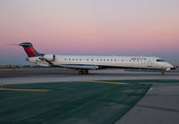 Filename=DELTACONNECTION_CRJ900_N812SK_LAX_1113B_jP_small.jpg
Filesize=135KiB
Dimensions=1299x903
Date added=May 08, 2015 DELTACONNECTION_CRJ900_N812SK_LAX_1113B_jP_small.jpg