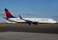 DELTA_737-800_N3732J_JFK_0913_JP_small.jpg