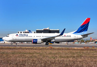 DELTA_737-800_N3755D_LAX_1109_JP_small1.jpg