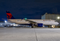 DELTA_A320_N340NW_LAX_1111_JP_small1.jpg