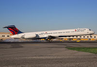 Filename=DELTA_MD88_N973DL_JFK_0914D_JP_small.jpg
Filesize=235KiB
Dimensions=1299x903
Date added=Mar 14, 2016 DELTA_MD88_N973DL_JFK_0914D_JP_small.jpg
