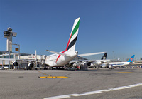 Filename=EMIFATES_AVIANCA_CHINASOUTHERN_JFK_0917_JP_small.jpg
Filesize=993KiB
Dimensions=1400x973
Date added=Jan 08, 2018 EMIFATES_AVIANCA_CHINASOUTHERN_JFK_0917_JP_small.jpg