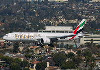 EMIRATES_777-300_A6-ECP_LAX_0213G_JP_small.jpg