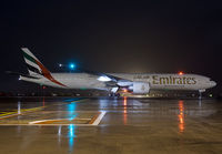 Filename=EMIRATES_777-300_A6-ECX_JFK_0410B_JP_small.jpg
Filesize=145KiB
Dimensions=1000x695
Date added=Dec 22, 2012 EMIRATES_777-300_A6-ECX_JFK_0410B_JP_small.jpg