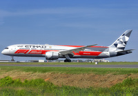 Filename=ETIHAD_787-9_A6-BLV_CLT_0926_1_JP_small.jpg
Filesize=751KiB
Dimensions=1400x973
Date added=Sep 11, 2026 ETIHAD_787-9_A6-BLV_CLT_0926_1_JP_small.jpg