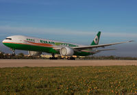 Filename=EVAAIR_777-300_LAX_0210jpavnetB-16703.jpg
Filesize=181KiB
Dimensions=1000x695
Date added=Mar 02, 2010 EVAAIR_777-300_LAX_0210jpavnetB-16703.jpg