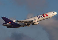 FEDEX_MD10F_N372FE_FLL_0601D_JP_small1.jpg