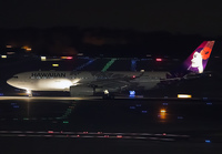 Filename=HAWAIIAN_A330-200_N380HA_CLT_1118_1small.jpg
Filesize=736KiB
Dimensions=1400x973
Date added=Nov 26, 2018 HAWAIIAN_A330-200_N380HA_CLT_1118_1small.jpg