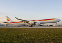 Filename=IBERIA_A340-600_EC-IOB_MIA_0205B_JP_small.jpg
Filesize=163KiB
Dimensions=1000x695
Date added=Oct 11, 2012 IBERIA_A340-600_EC-IOB_MIA_0205B_JP_small.jpg
