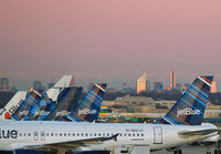 Filename=JETBLUE_A320_N526JL_JFK_1113B_JP_small2.jpg
Filesize=143KiB
Dimensions=1000x695
Date added=Jan 27, 2014 JETBLUE_A320_N526JL_JFK_1113B_JP_small2.jpg